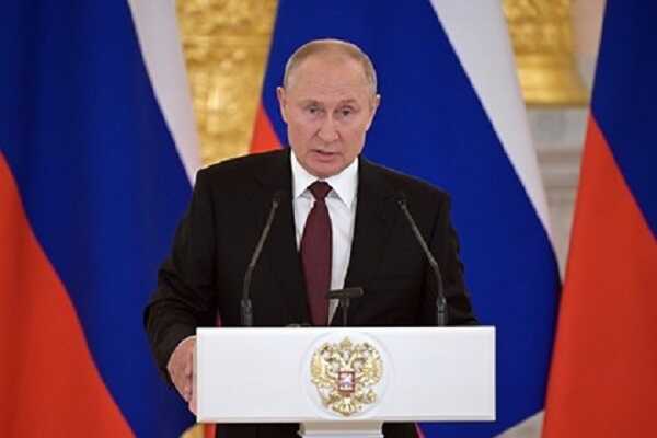 Путин призвал отказаться от запугивания населения в вопросах вакцинации