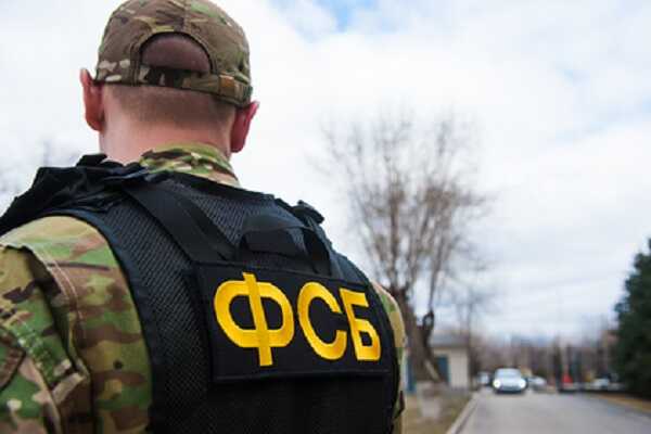 ФСБ пришла с обысками в дорожную полицию Крыма