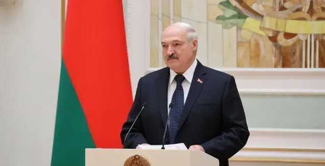 Лукашенко назвал ЕС «мерзавцами» и потребовал оплатить эвакуацию мигрантов